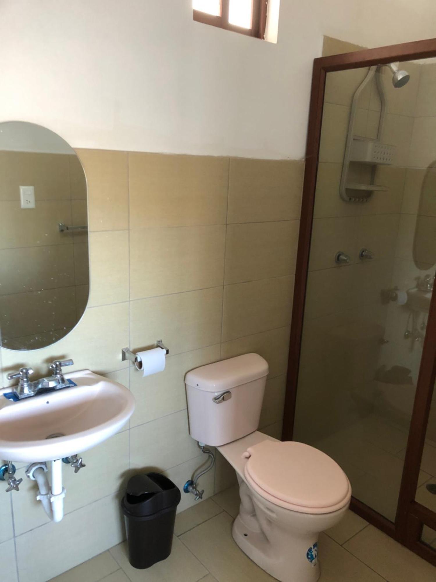 Hostal Casa Alamos Guaranda Bagian luar foto